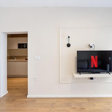 Harmonia Minimal Apartments Thessaloniki Exterior photo