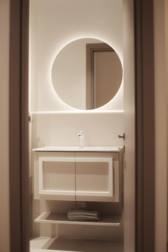 Harmonia Minimal Apartments Thessaloniki Exterior photo