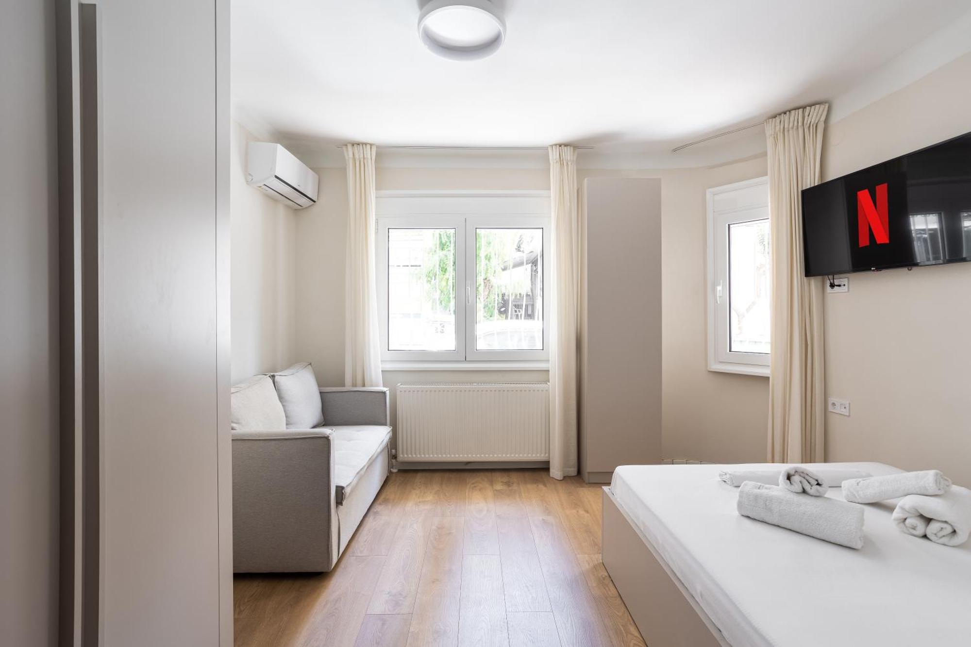 Harmonia Minimal Apartments Thessaloniki Exterior photo