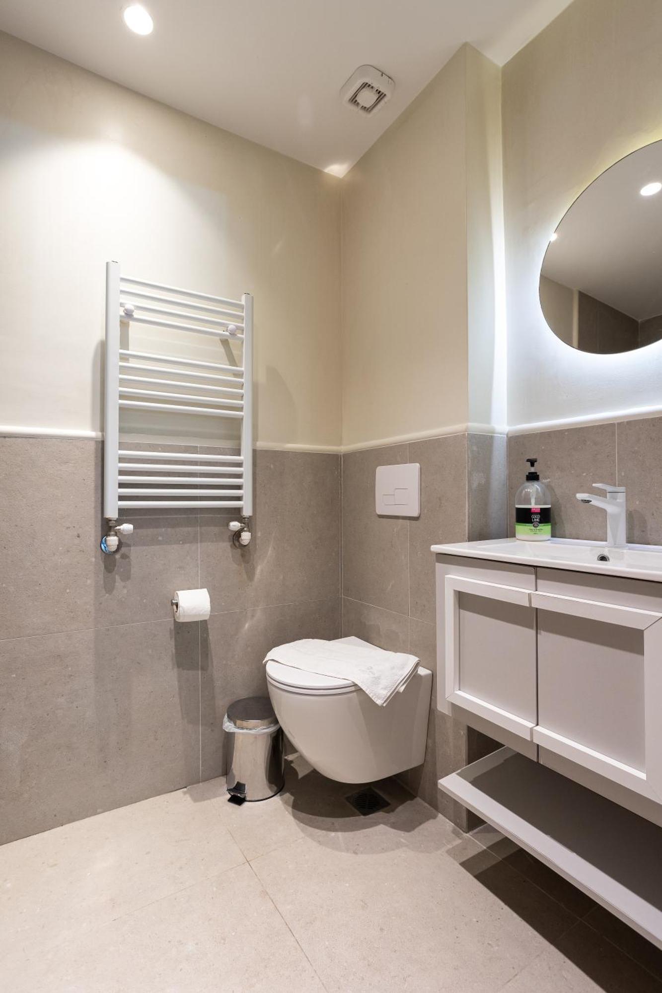 Harmonia Minimal Apartments Thessaloniki Exterior photo